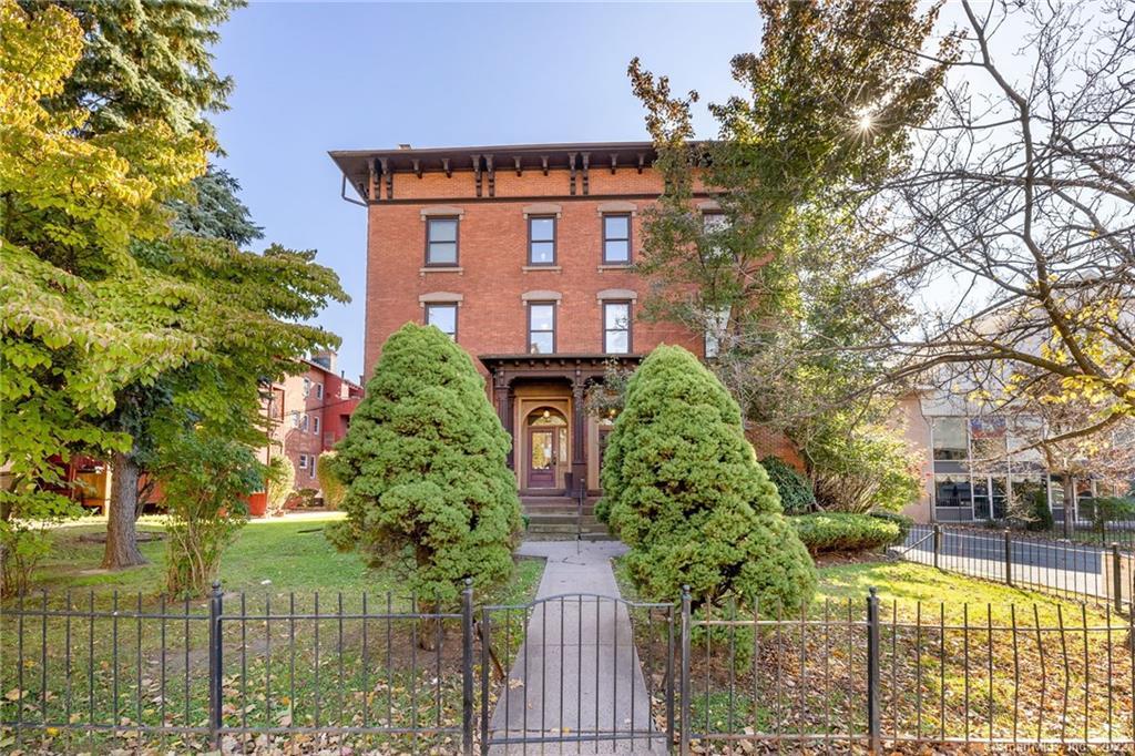 239 Farmington Avenue C