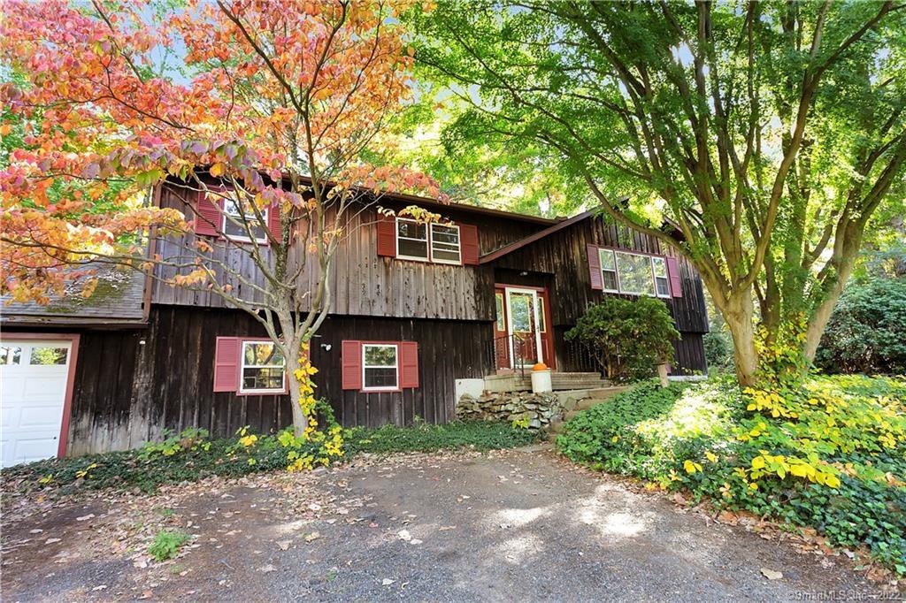233 Hulls Hill