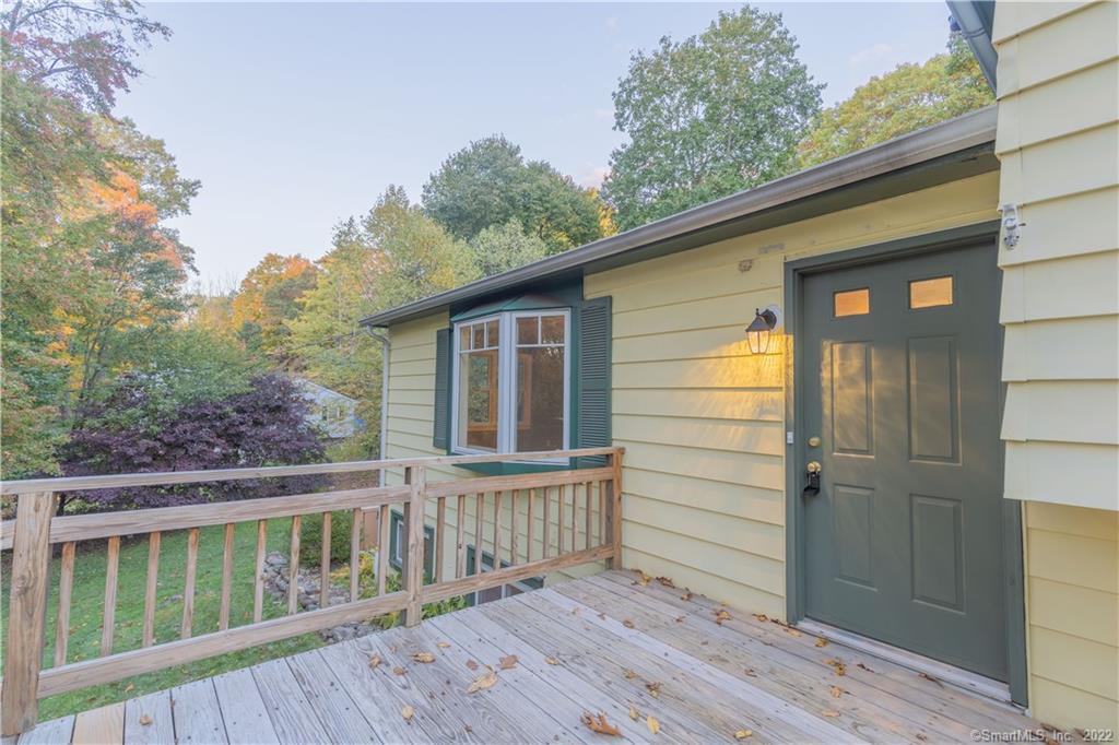 12 Canaan Drive