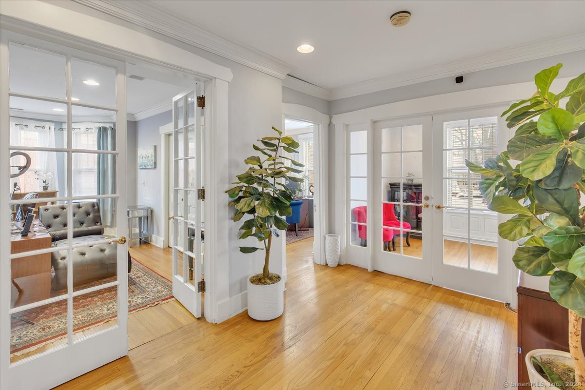 55 Lexington Street