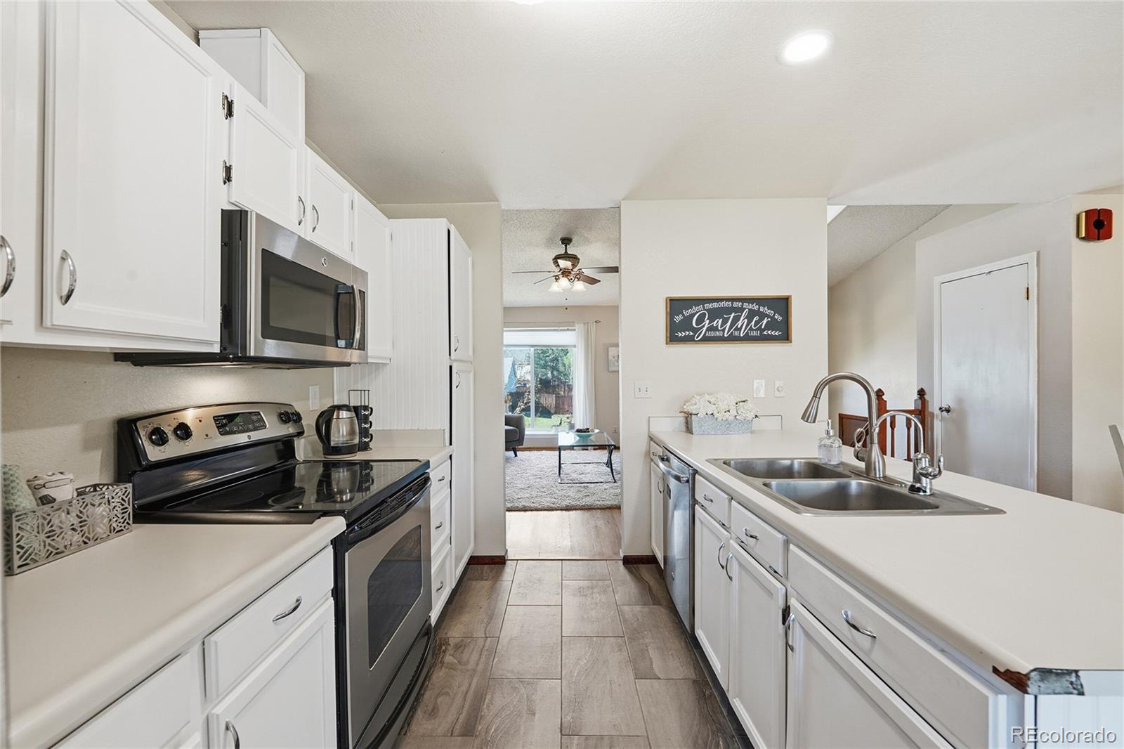 21642 E Alamo Place