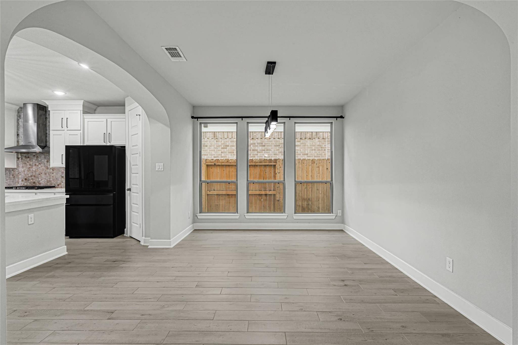 2842 Acacia Grove Drive