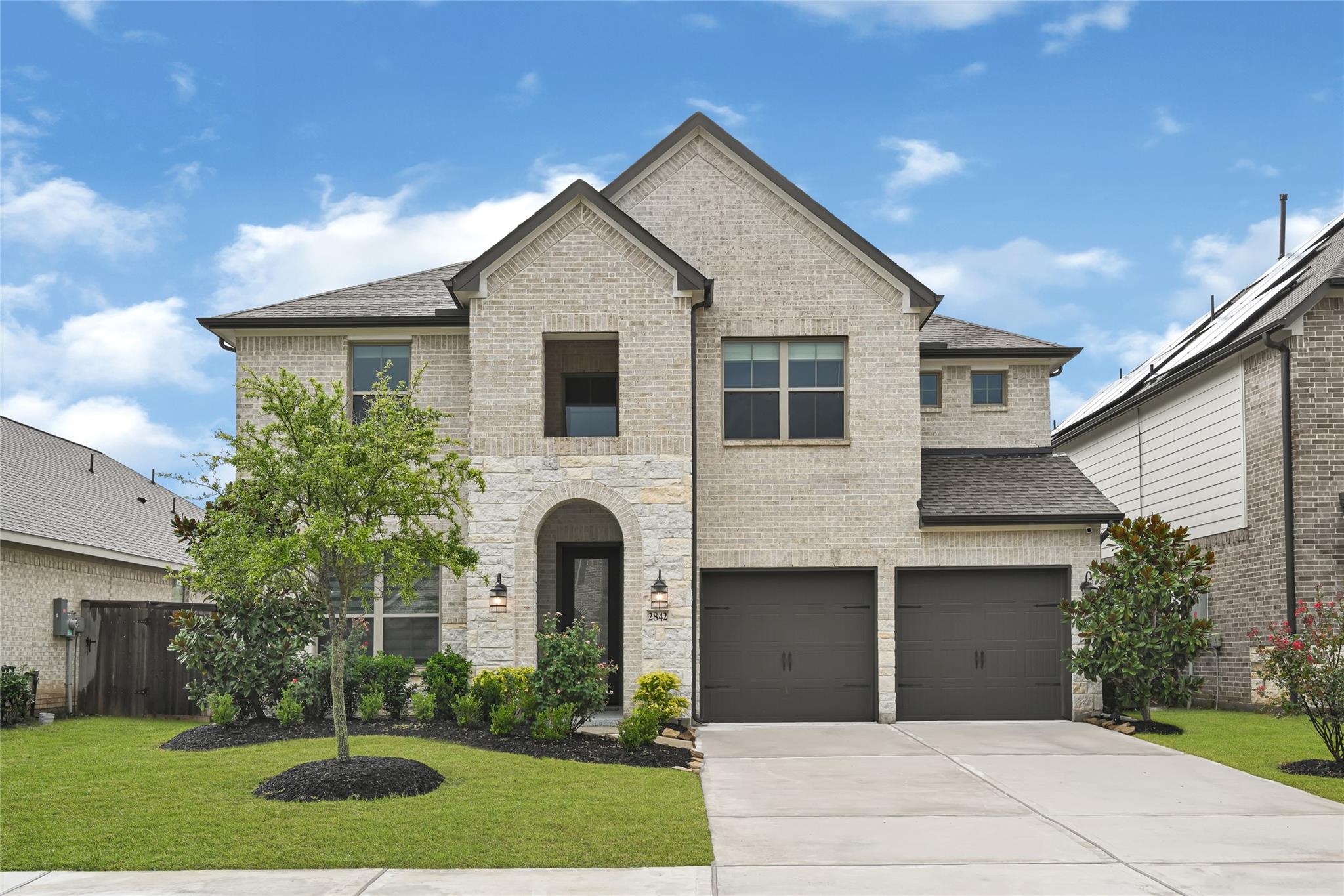 2842 Acacia Grove Drive