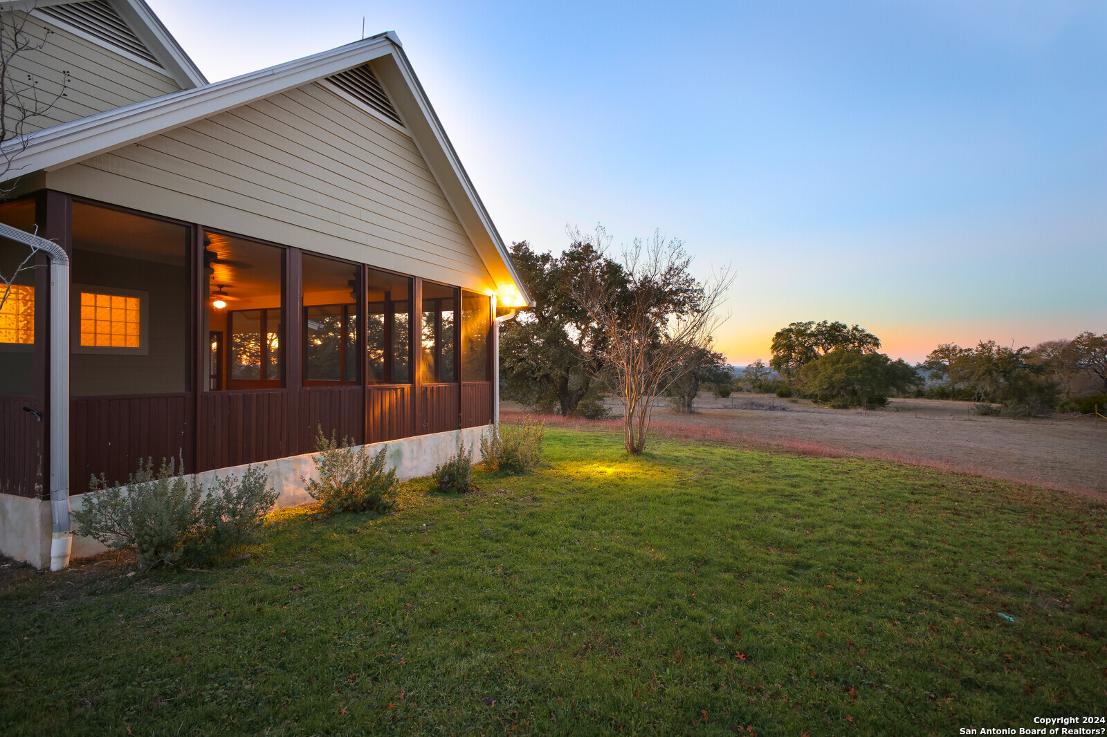 1141 Currie Ranch Rd