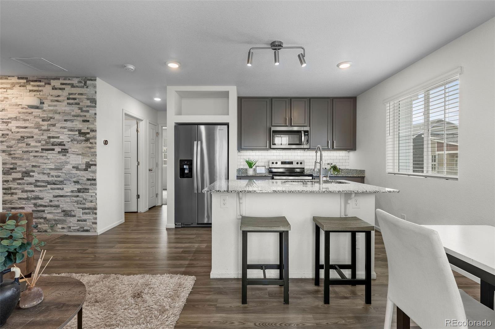 18665 E 54th Place