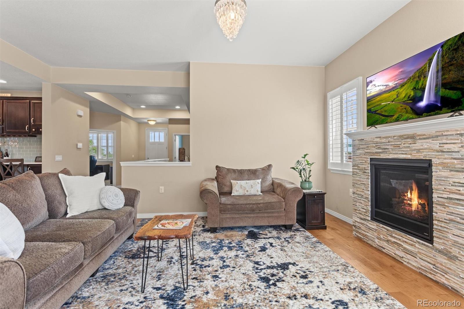 8272 E 55th Place