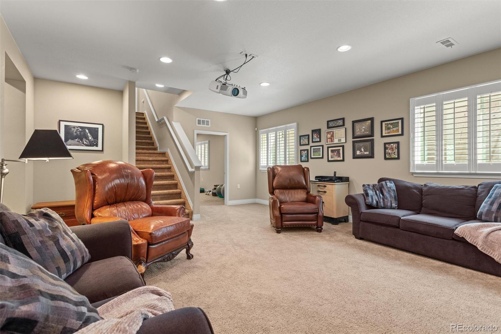 8272 E 55th Place