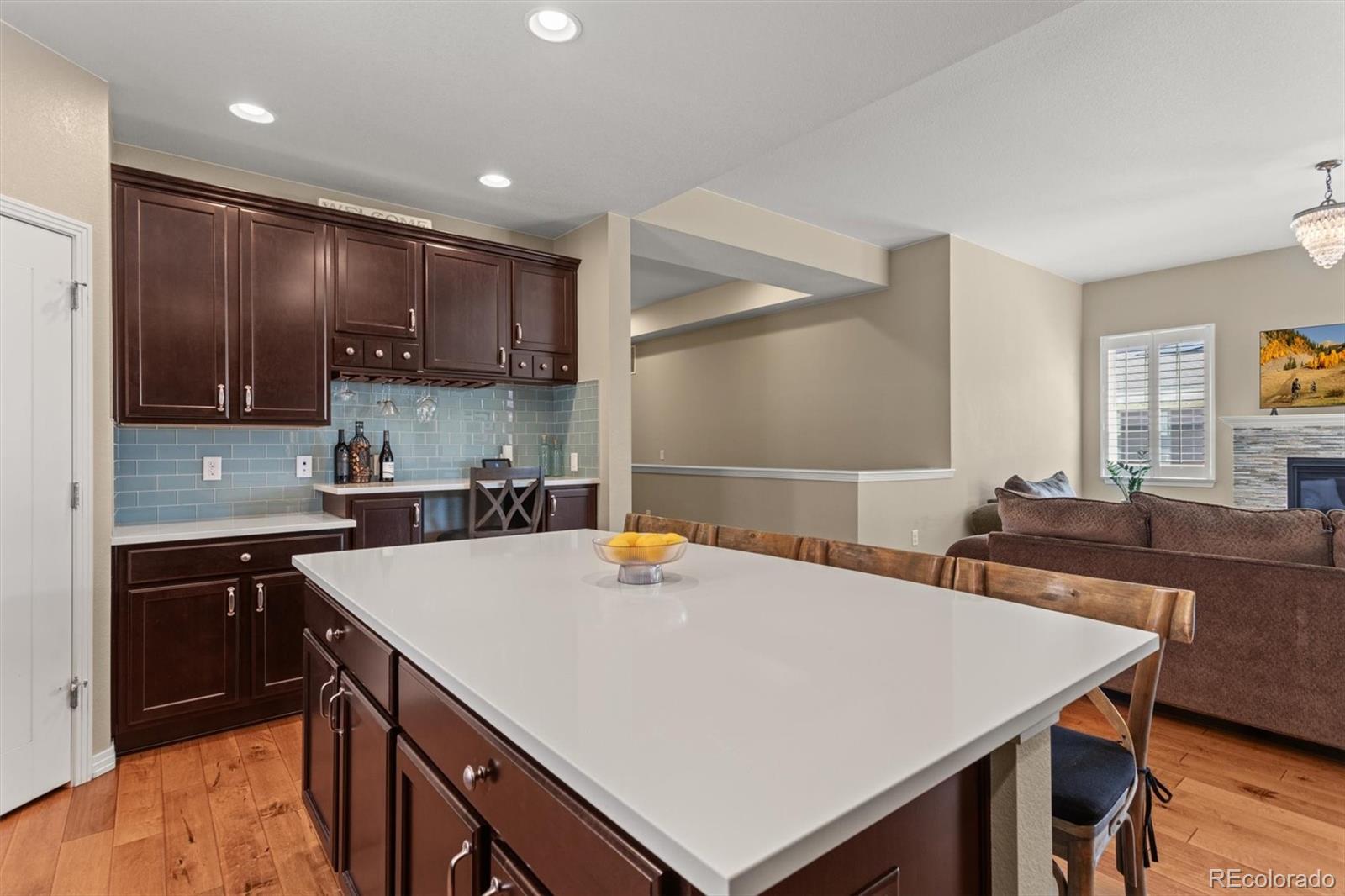 8272 E 55th Place