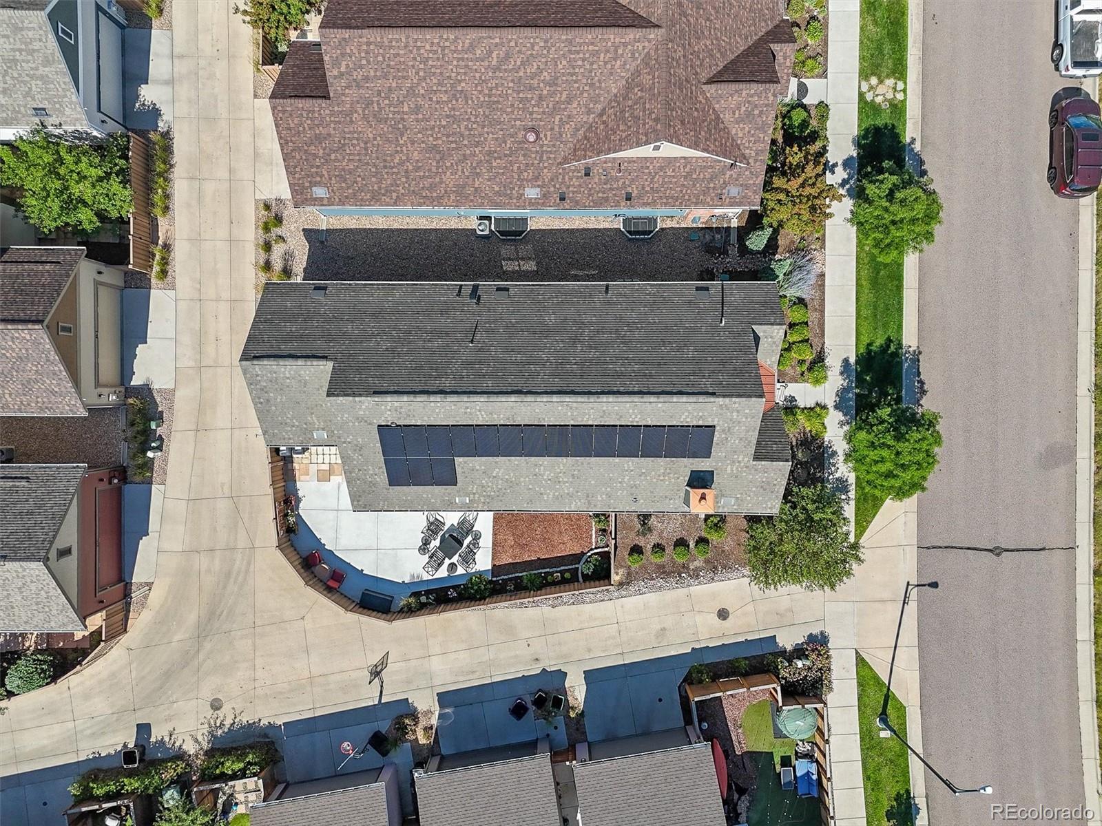 8272 E 55th Place