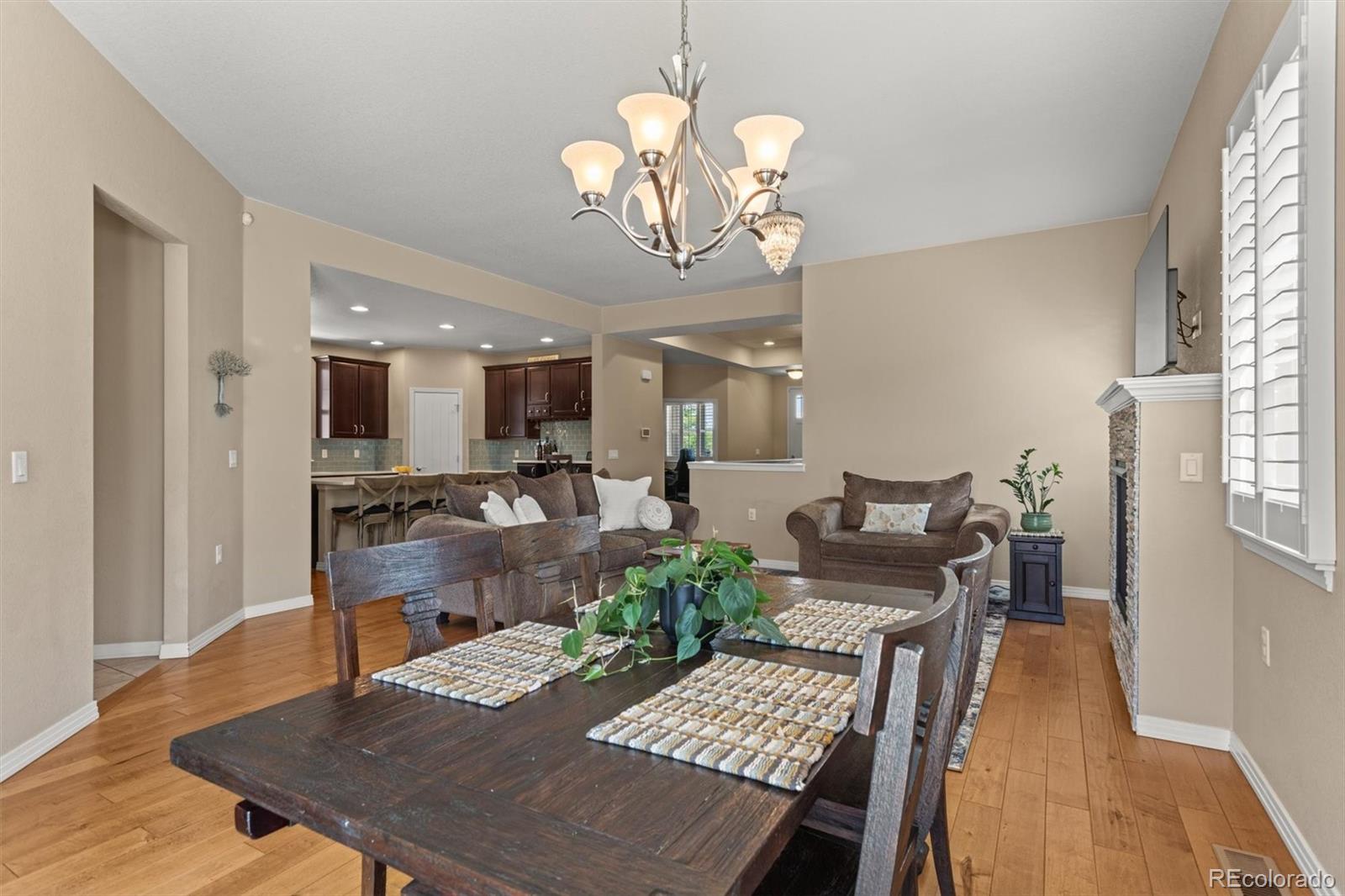 8272 E 55th Place