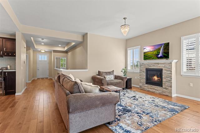 8272 E 55th Place