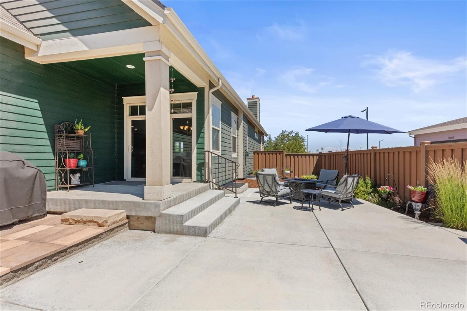 8272 E 55th Place