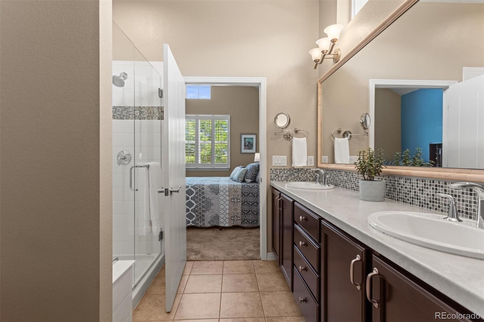 8272 E 55th Place