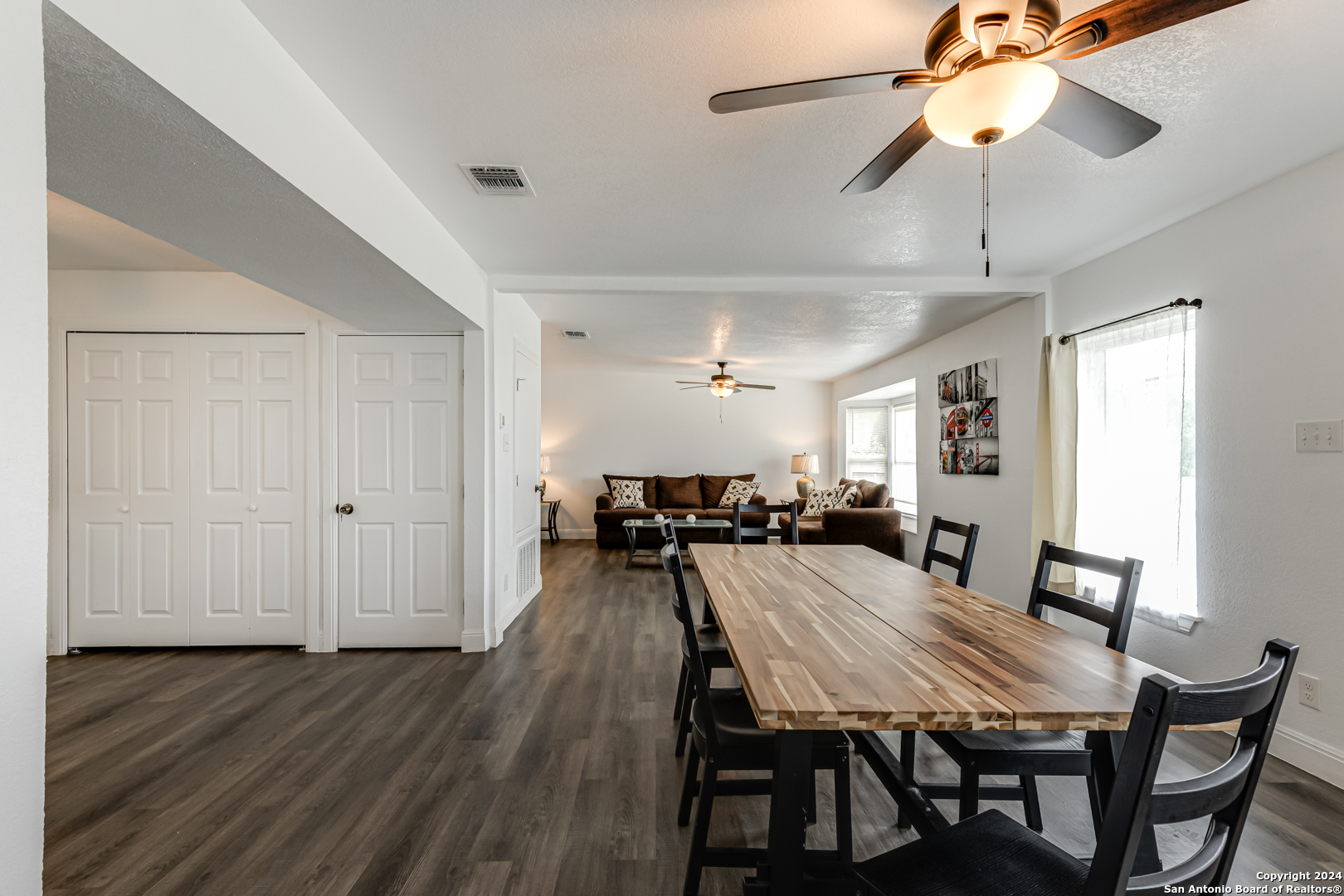 3226 LINN RD