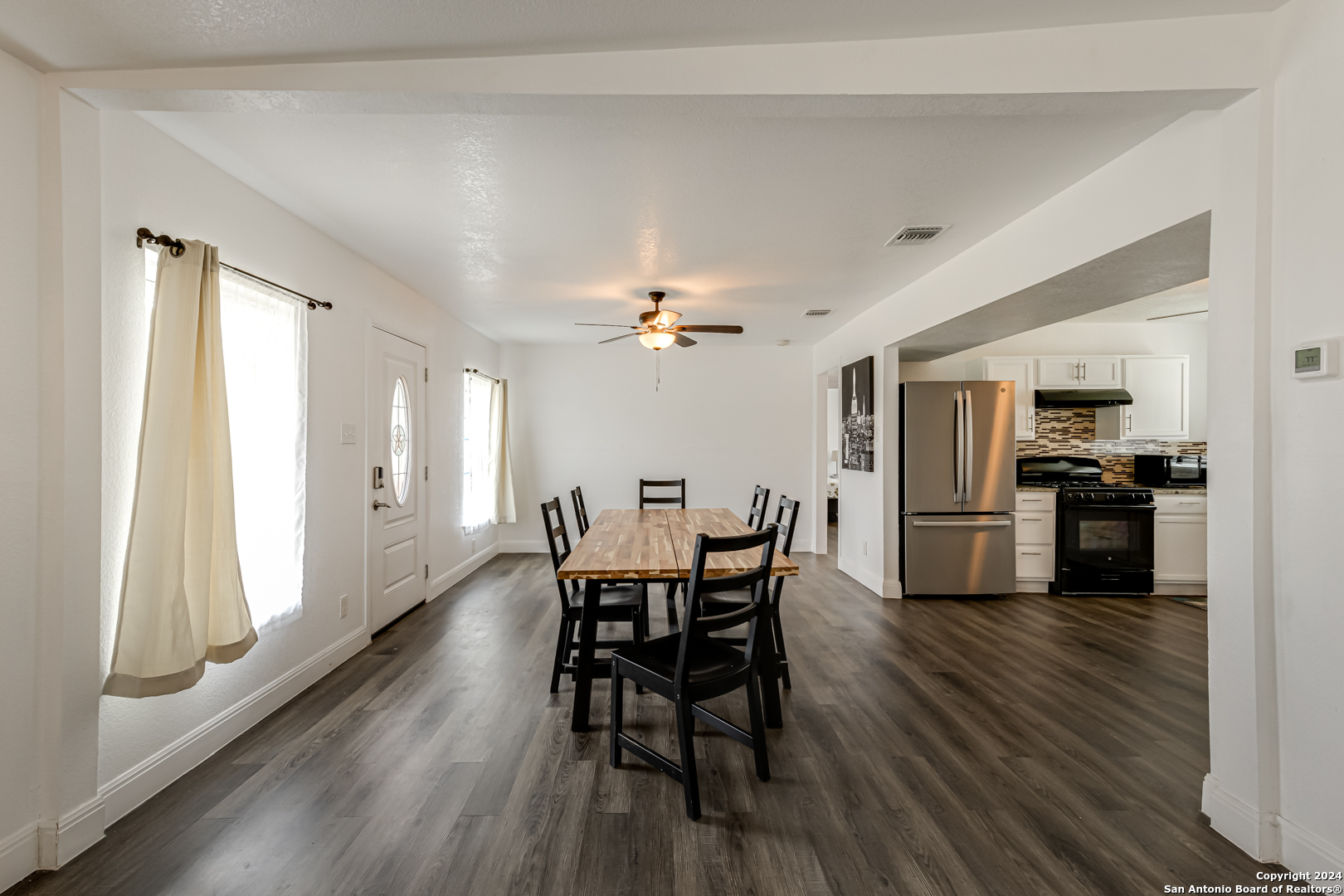 3226 LINN RD