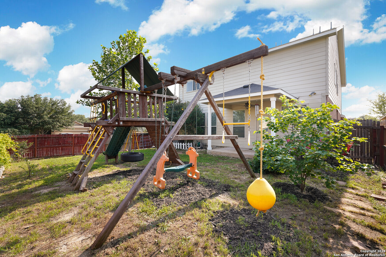 27202 Rio Cove