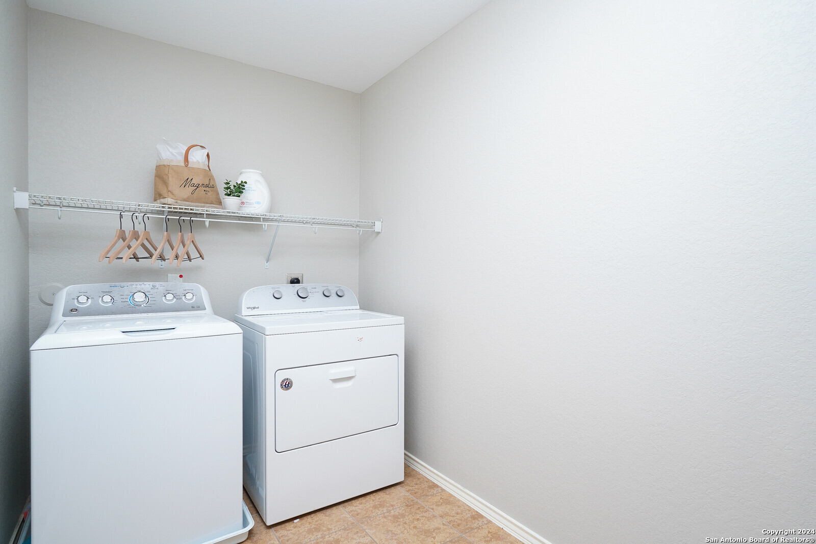 27202 Rio Cove