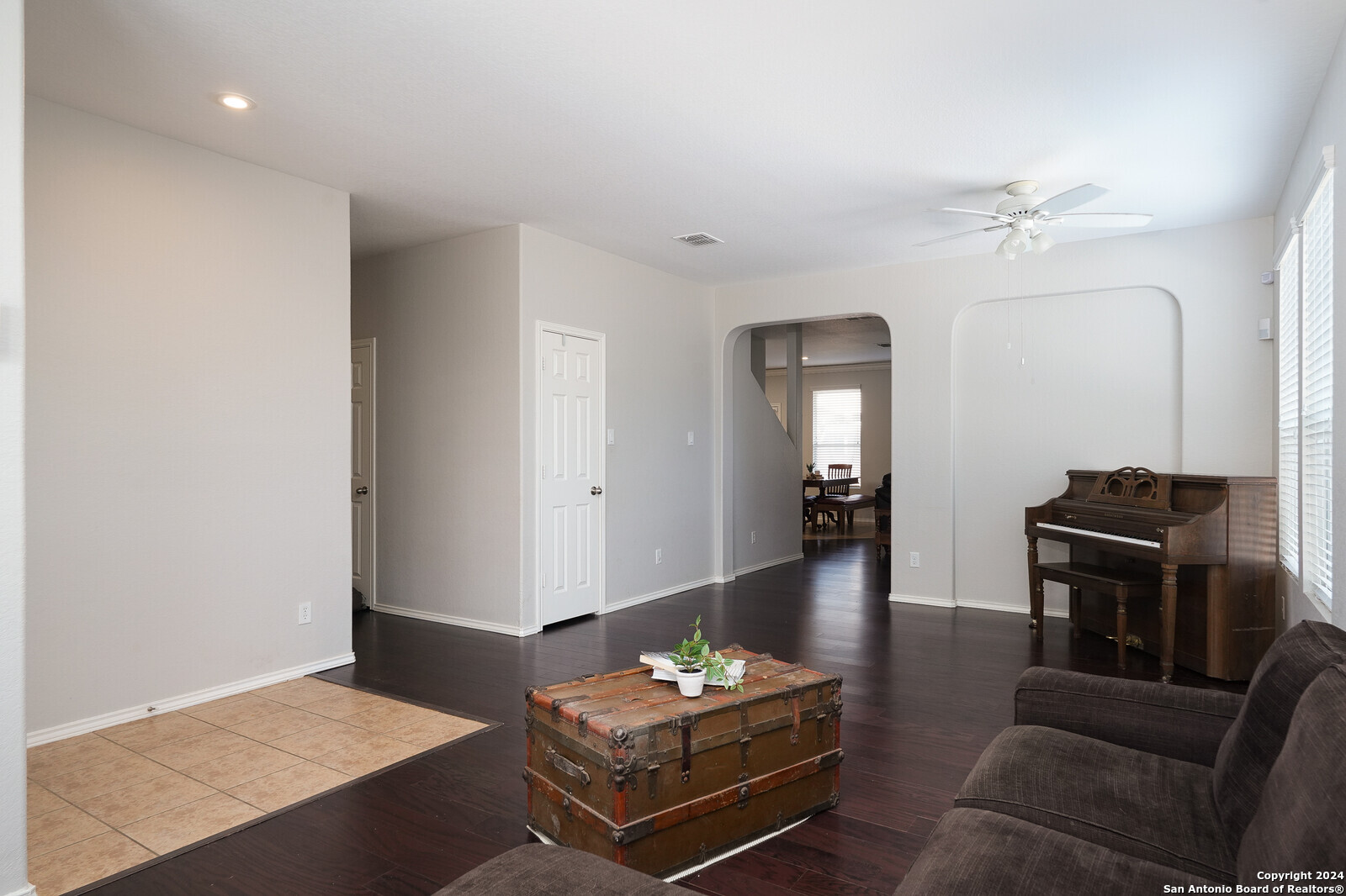 27202 Rio Cove