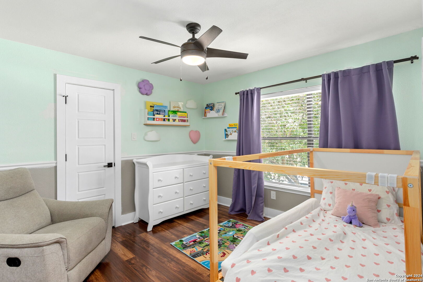 8114 STAGWOOD HL