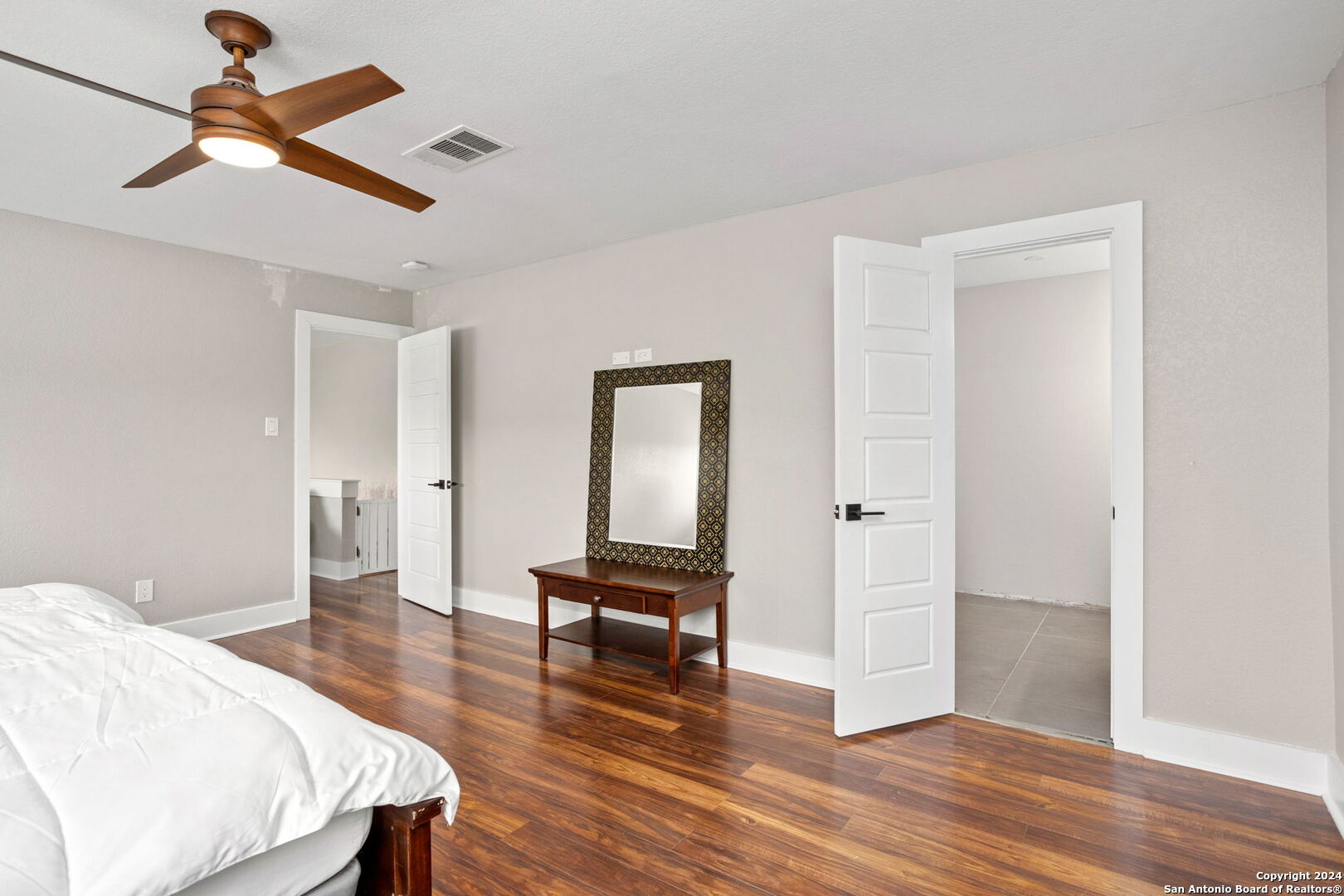 8114 STAGWOOD HL