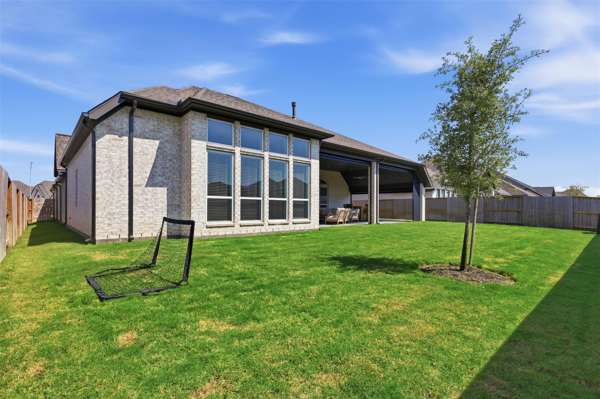 8922 Sierra Nevada Drive