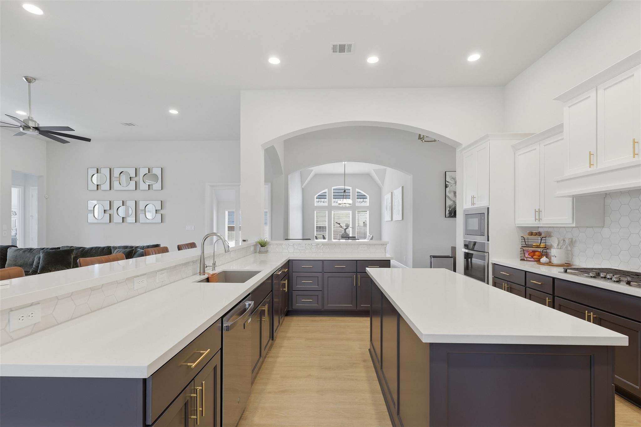 8922 Sierra Nevada Drive
