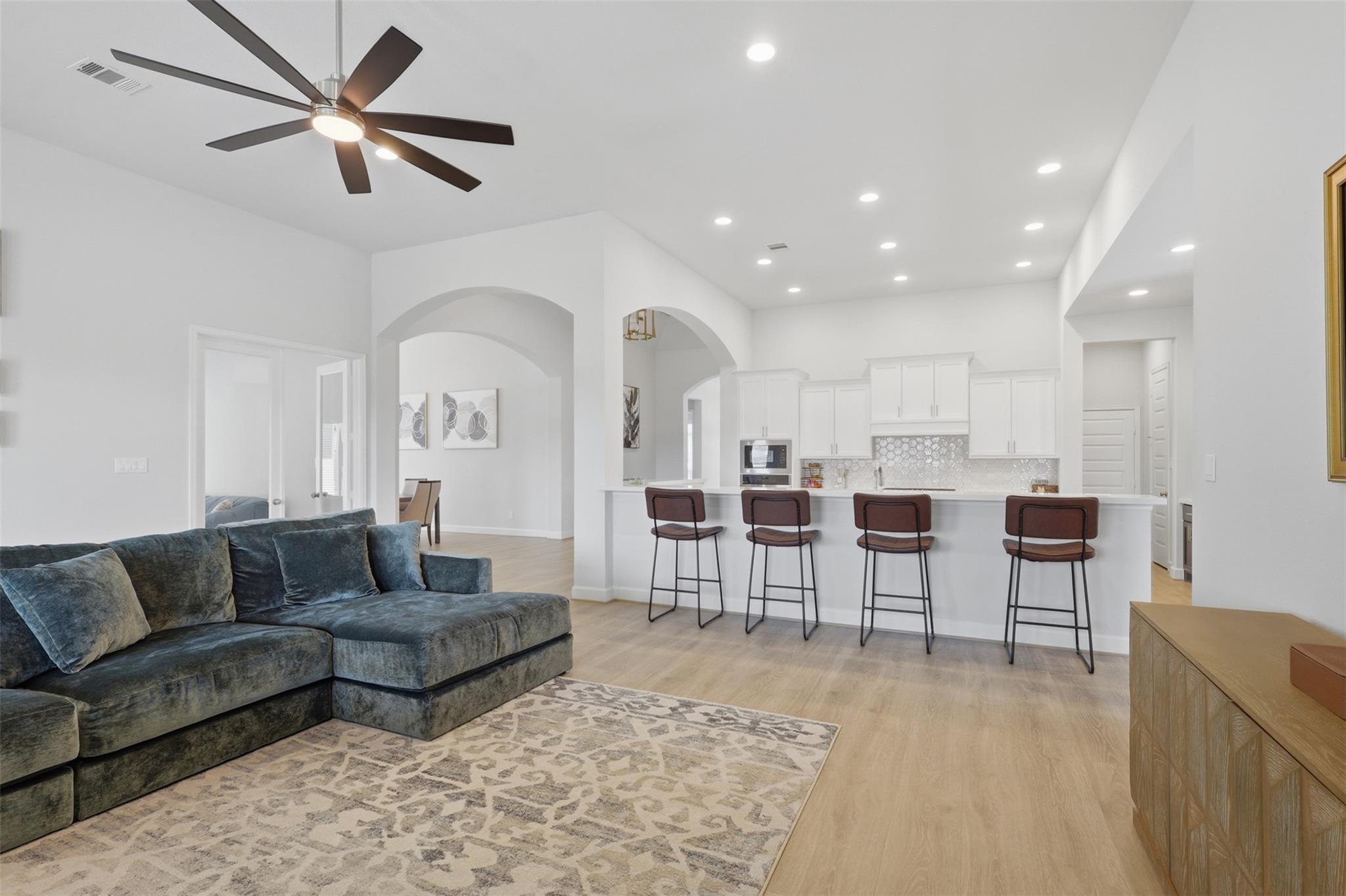 8922 Sierra Nevada Drive