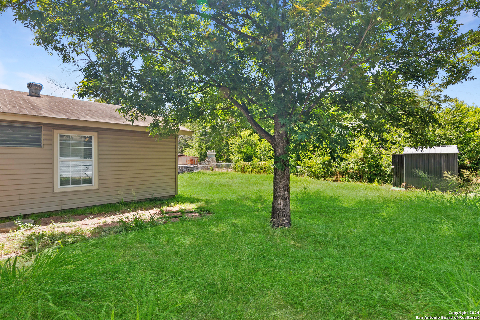 7626 MULESHOE LN