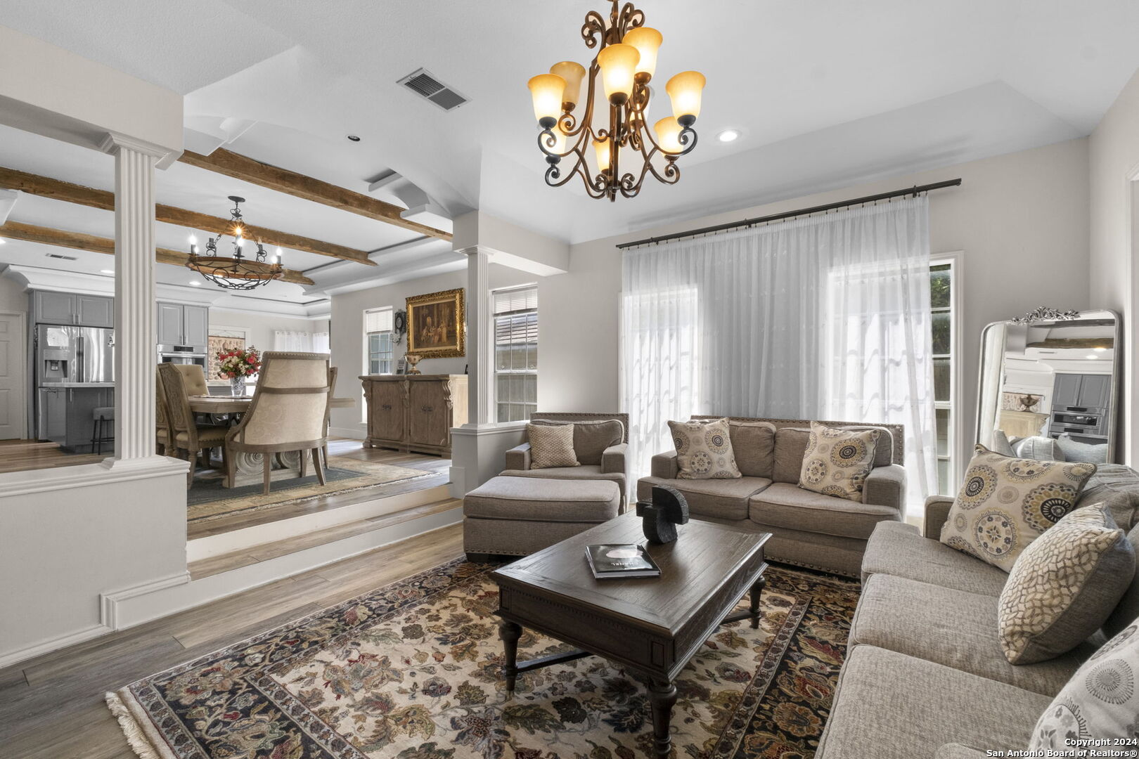 13 GRANBURG CIR