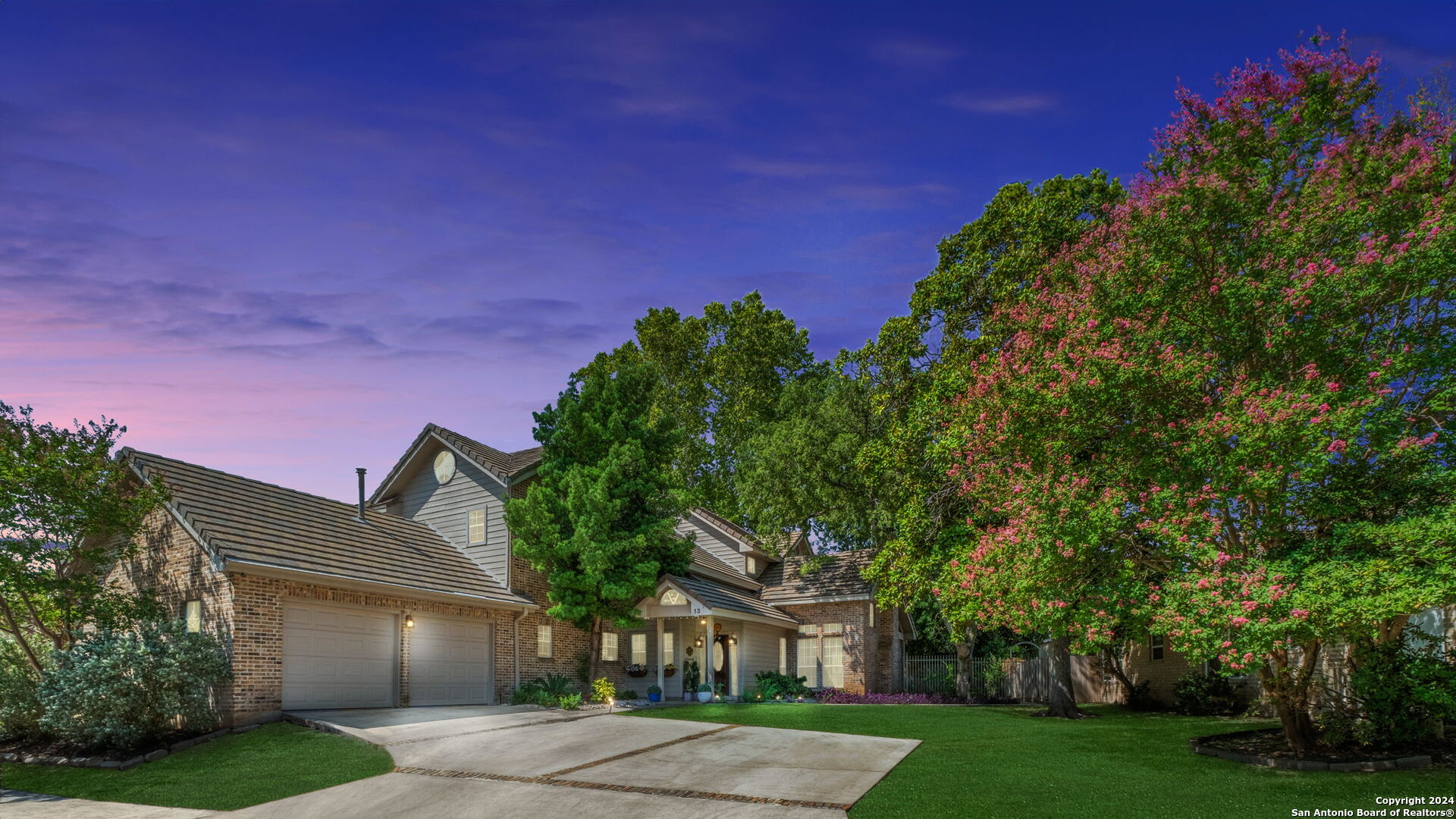 13 GRANBURG CIR