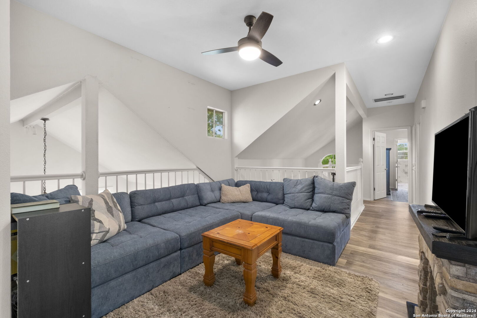 13 GRANBURG CIR
