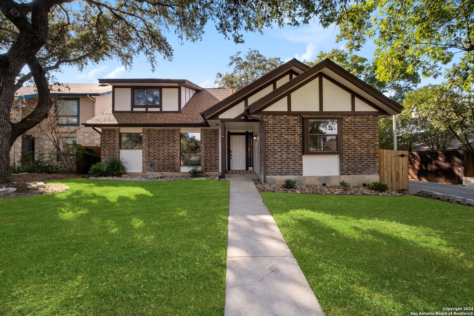 13331 Candida St