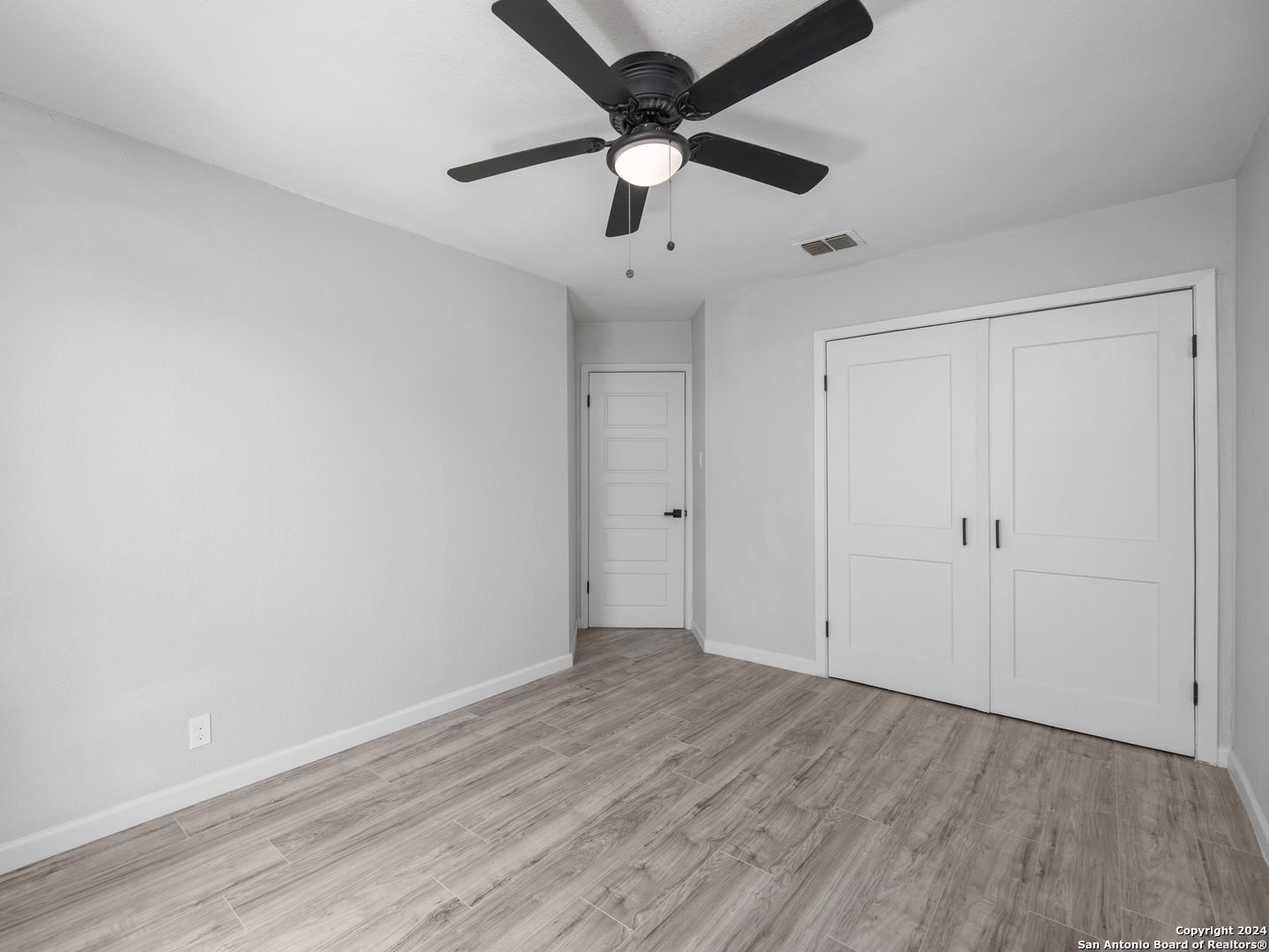 7707 clear ridge