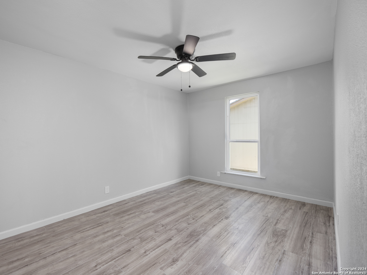 7707 clear ridge