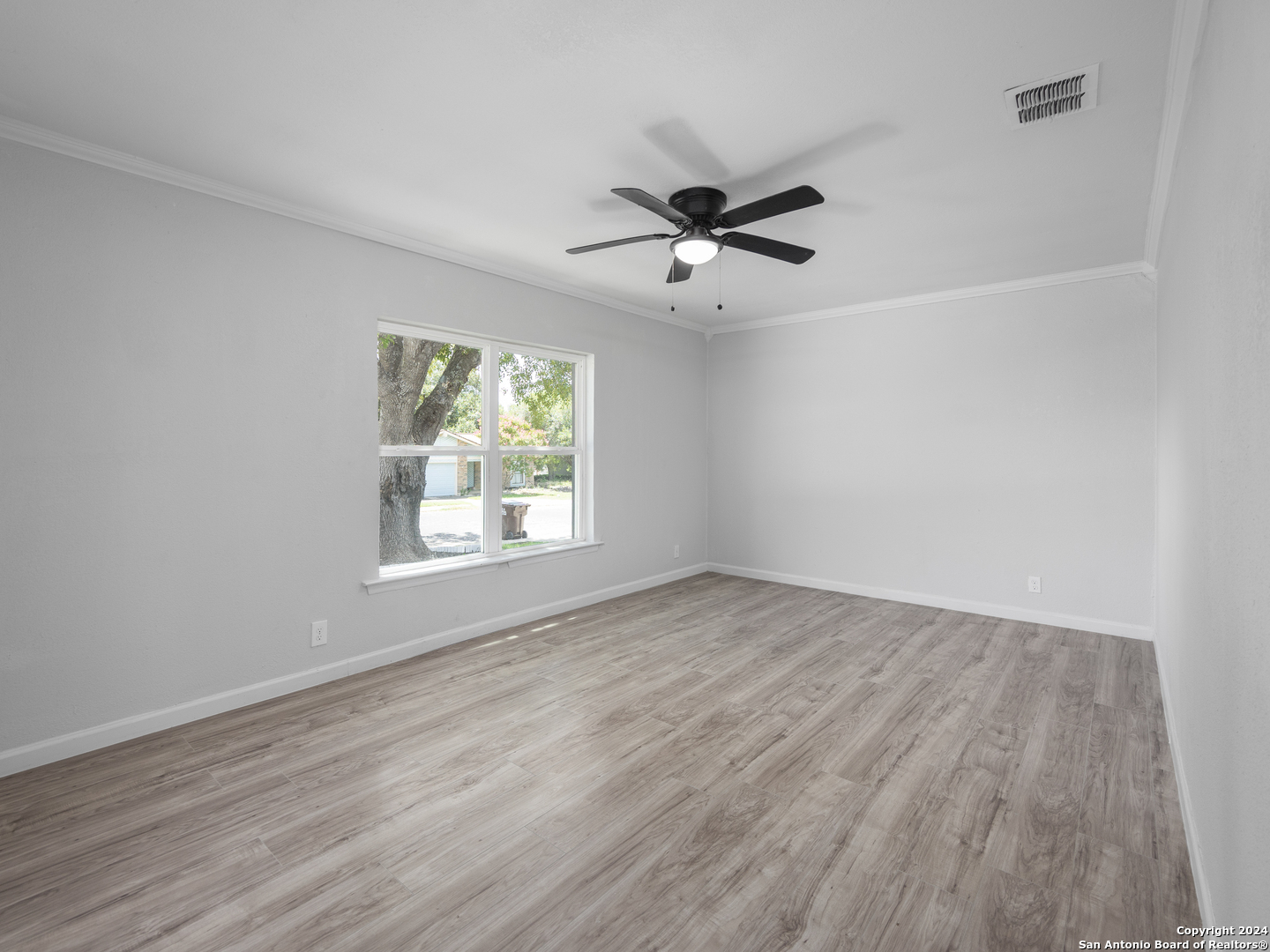 7707 clear ridge