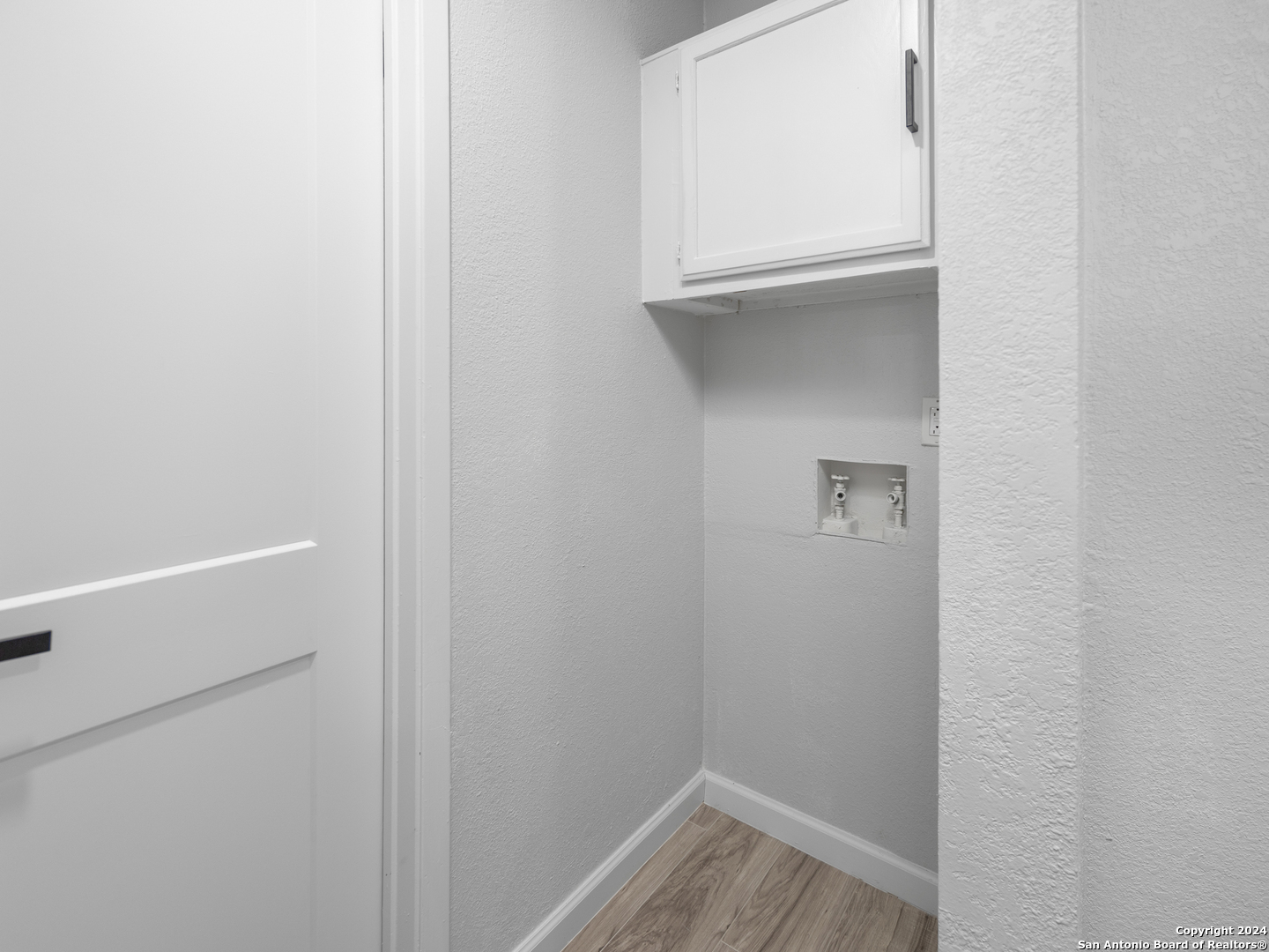 7707 clear ridge