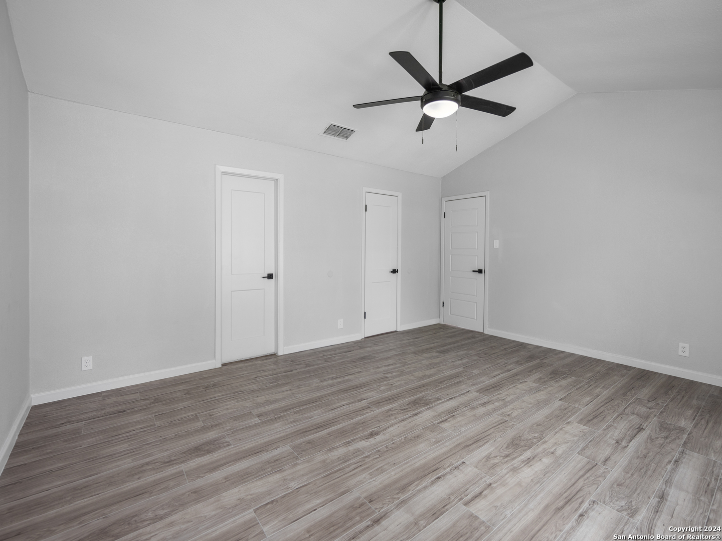 7707 clear ridge
