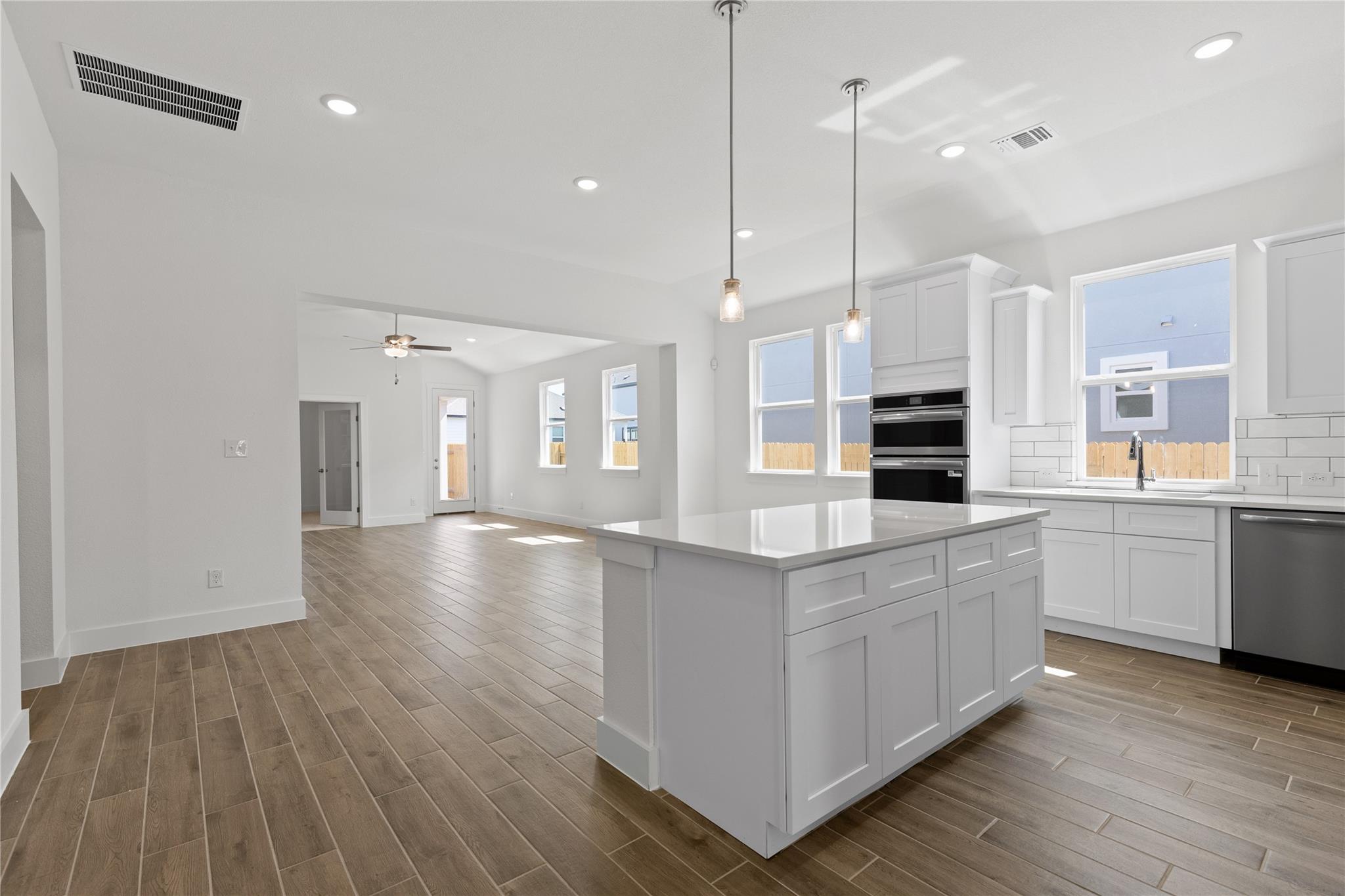 19113 Sedge Wren LN