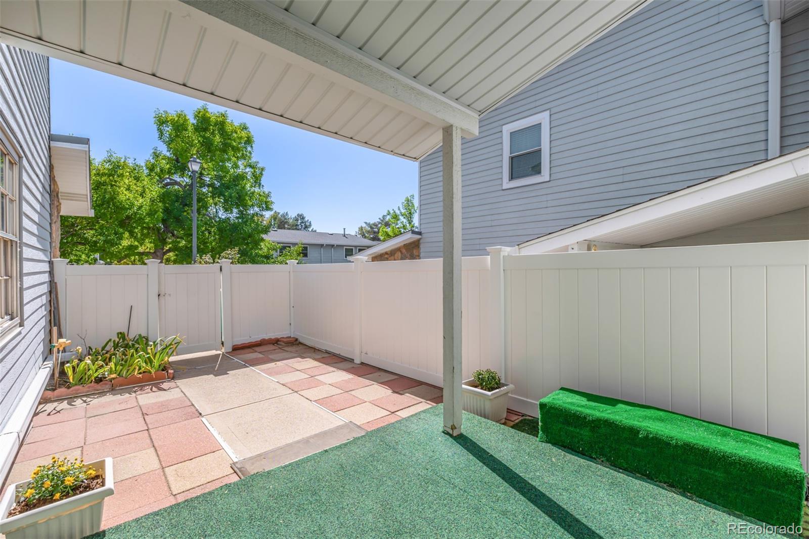 2588 S Vaughn Way Unit: E