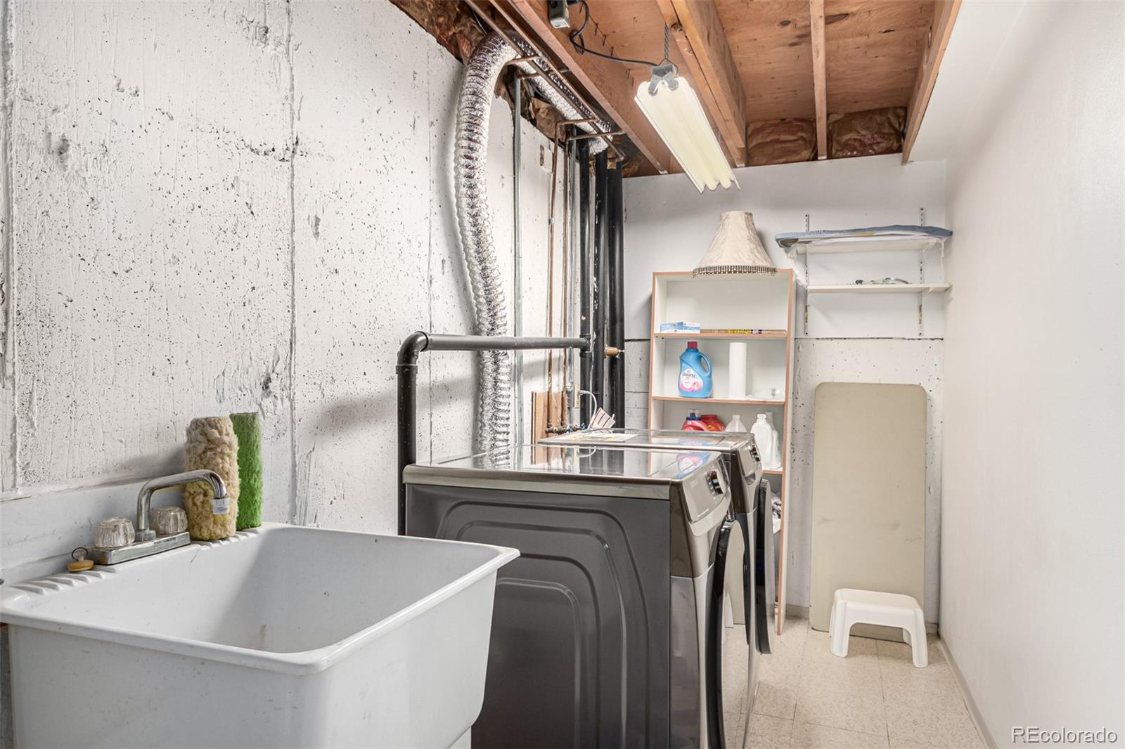 2588 S Vaughn Way Unit: E