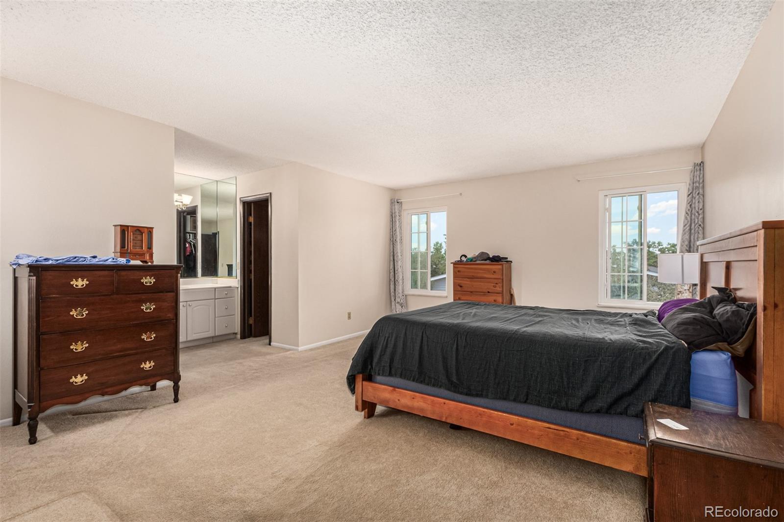 2588 S Vaughn Way Unit: E