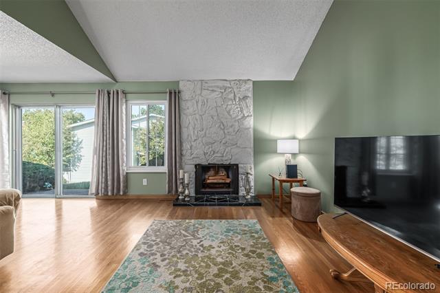 2588 S Vaughn Way Unit: E