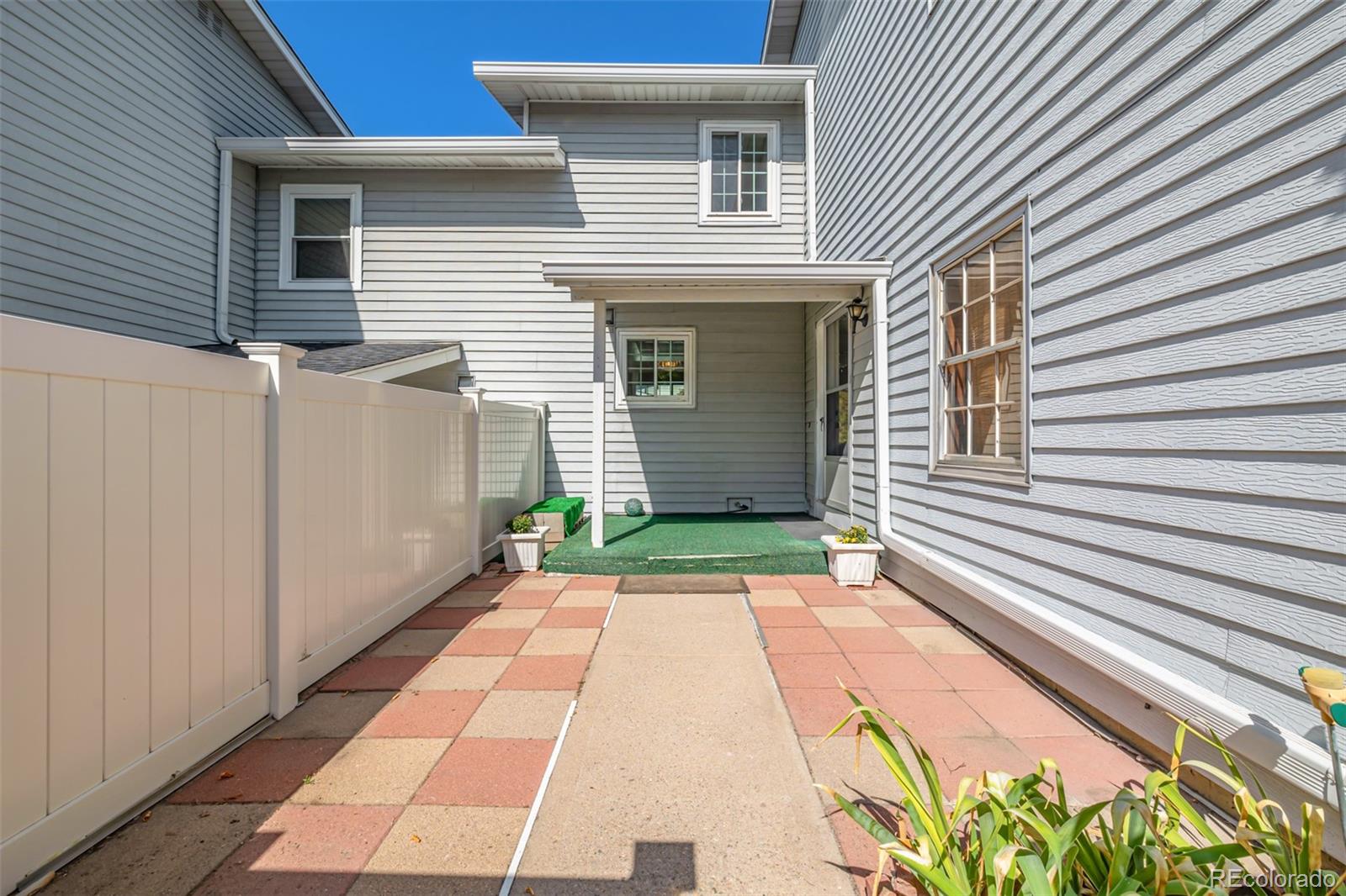 2588 S Vaughn Way Unit: E