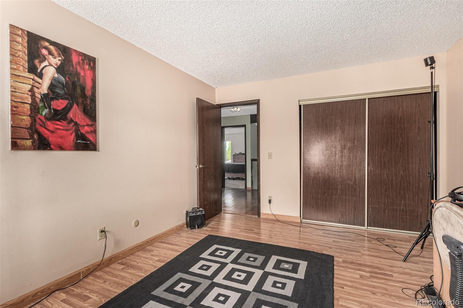 2588 S Vaughn Way Unit: E