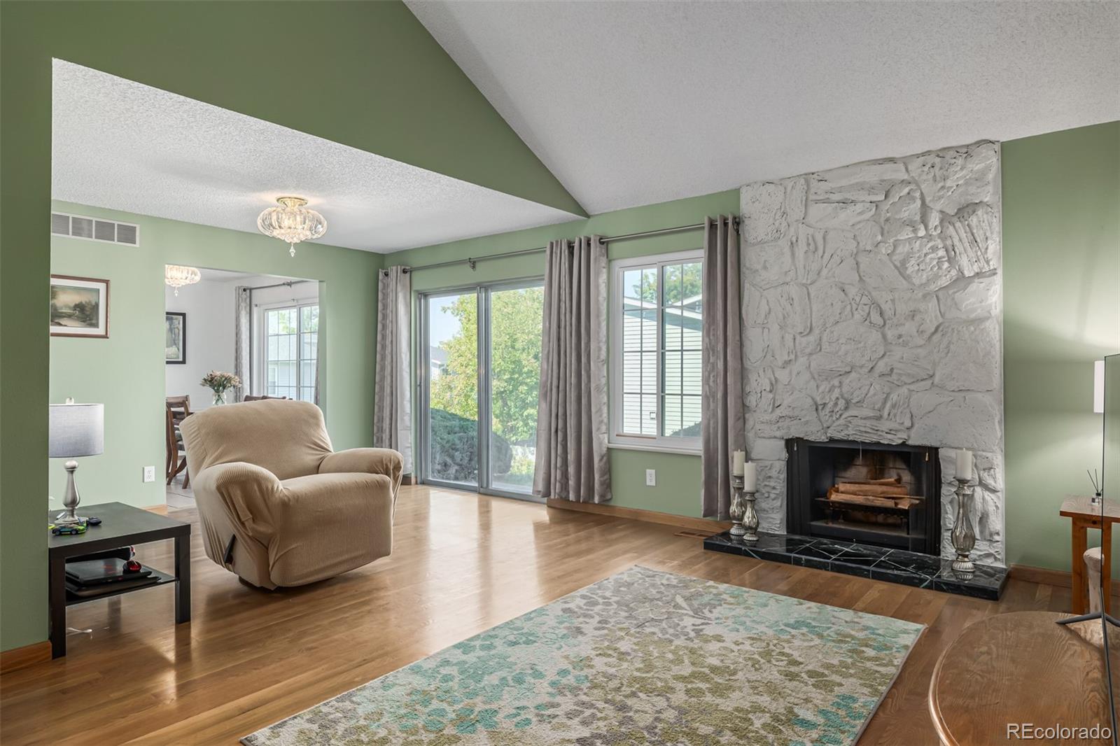 2588 S Vaughn Way Unit: E