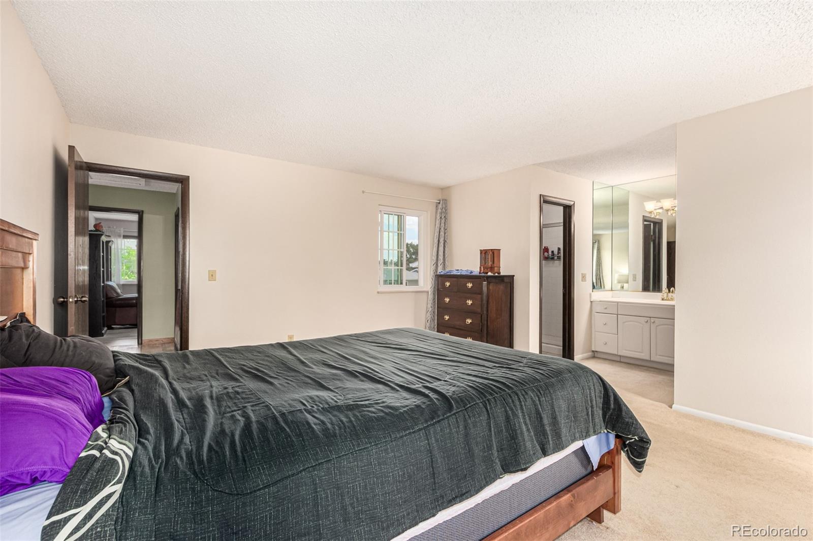 2588 S Vaughn Way Unit: E