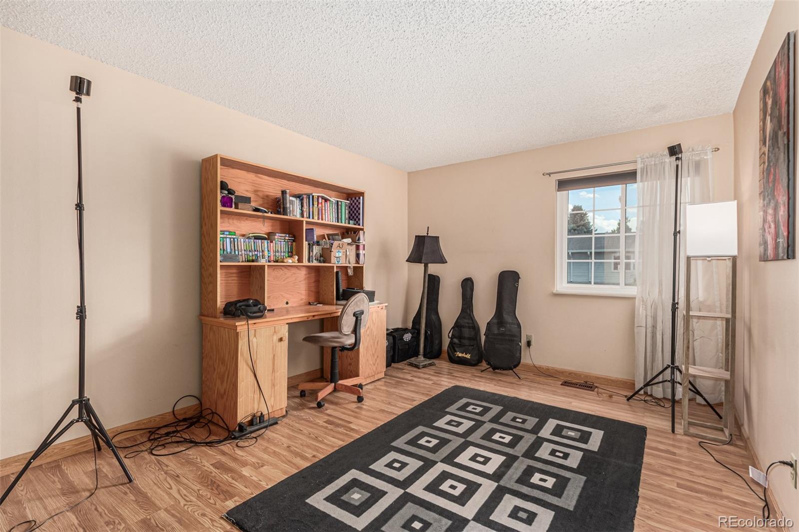 2588 S Vaughn Way Unit: E
