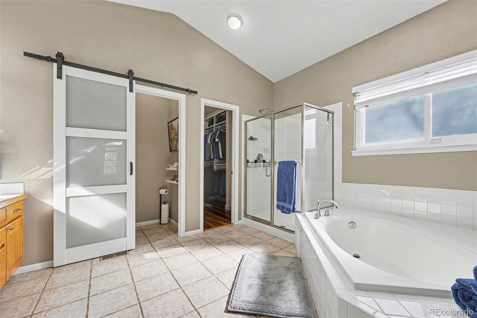 5101 S Olathe Circle