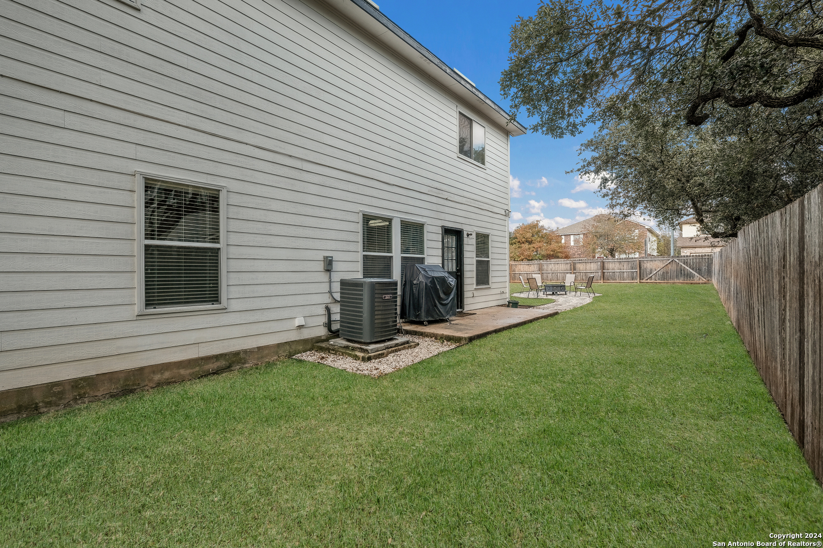 26232 UPTON CRK