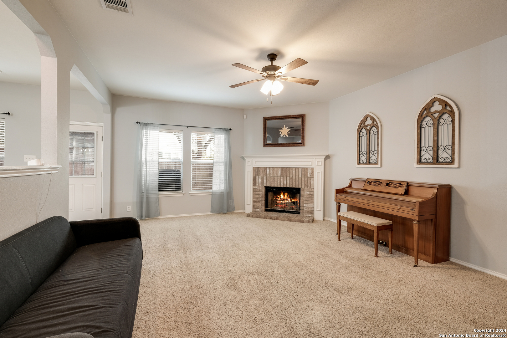 26232 UPTON CRK